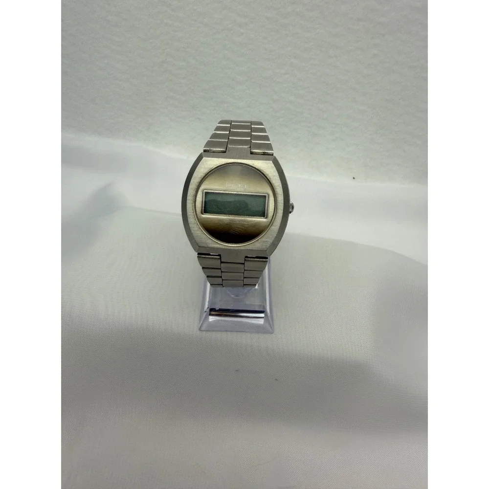Vintage Gruen Precision LCQ Digital Watch Stainless 7410584 For Parts Repair